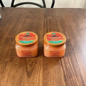 Tree Hut Sun-kissed Poppy Shea sugar scrub
